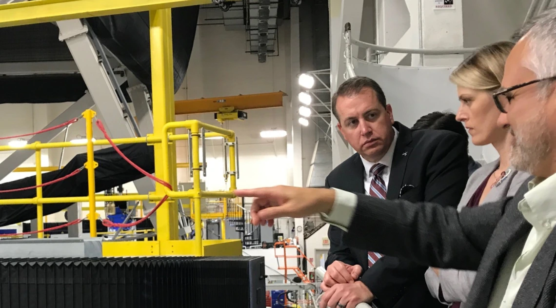 Jeff DeWitt Tours the UA's Mirror Lab